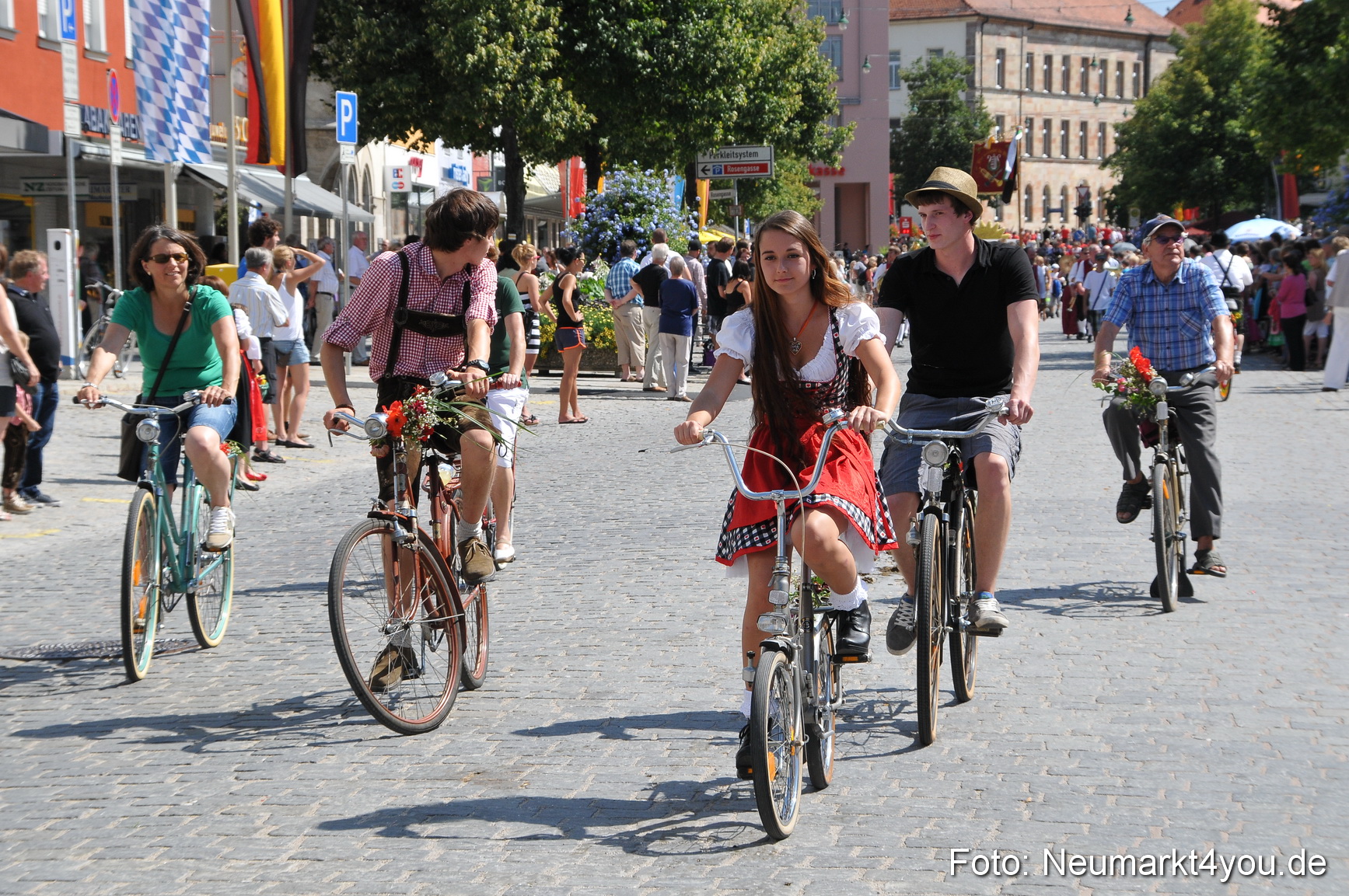 Volksfest Neumarkt 100814 0276